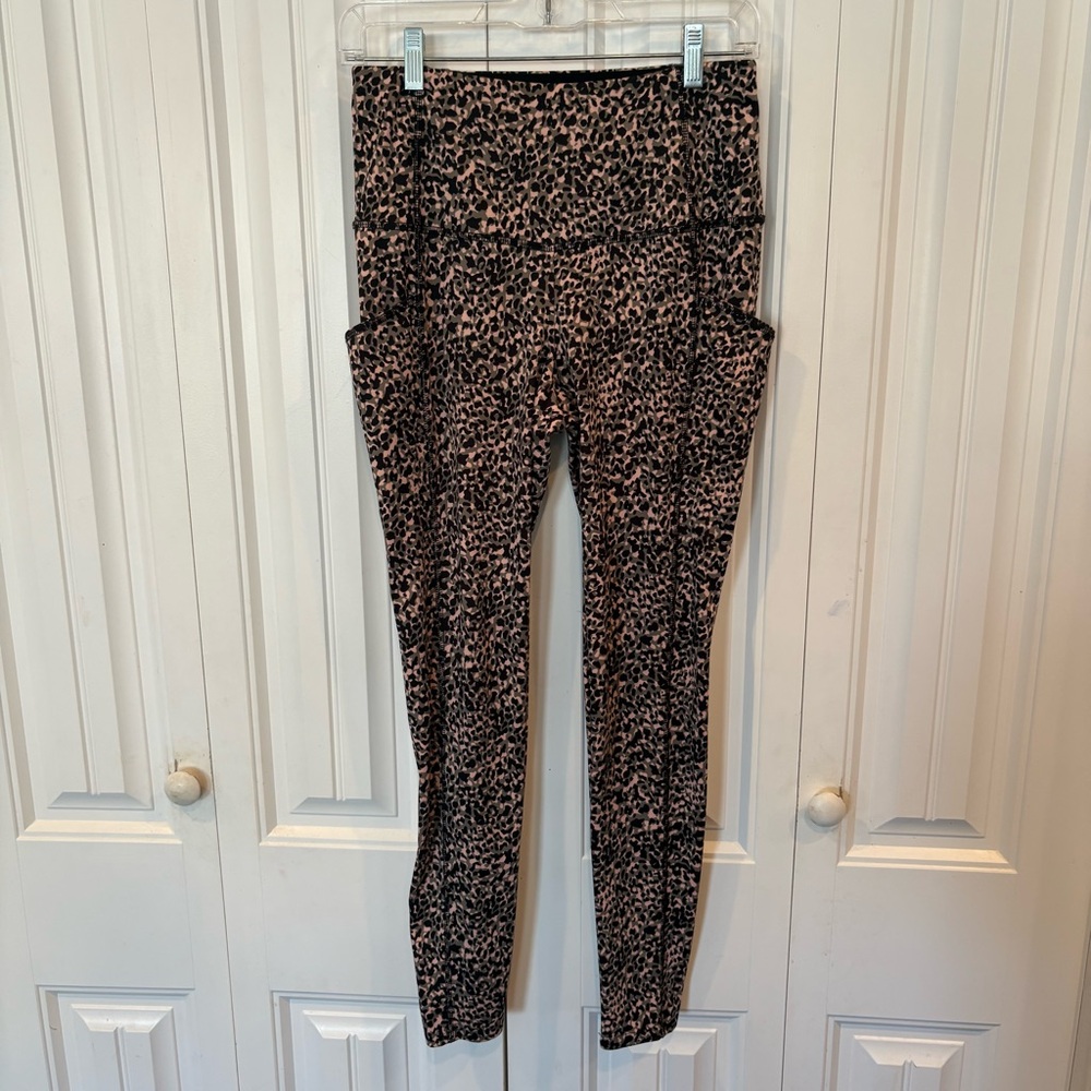 Chico’s Zenergy Cheetah Print Leggings Size 0 (Size 4/6)